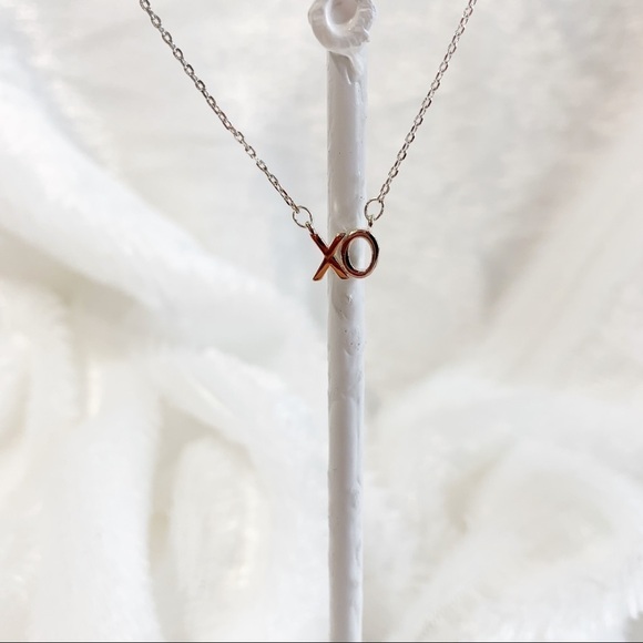 New without tags Unwritten xo silver necklace - Picture 1 of 4